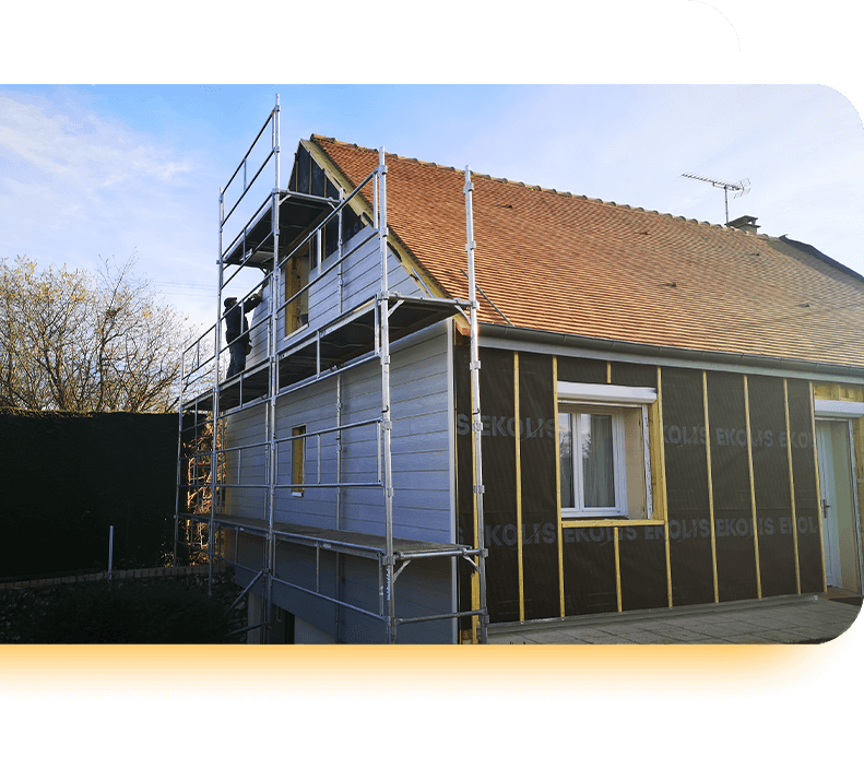 Maison en rénovation d'isolation par l'extérieur